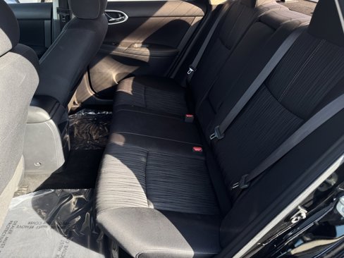 Used 2017 Nissan Sentra SV image 5