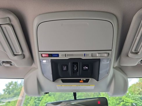 Used 2020 Subaru Forester Limited image 22