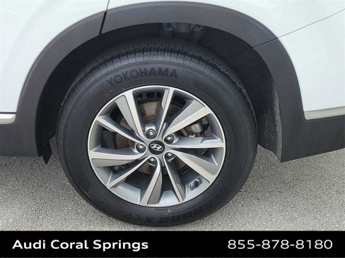 Used 2020 Hyundai Santa Fe SEL w/ Convenience Package image 8