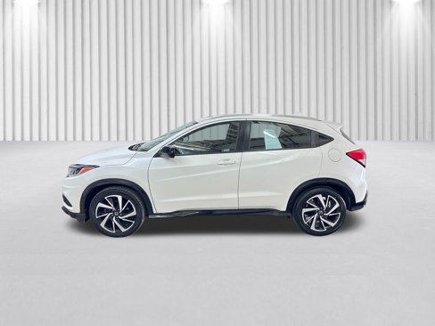 Used 2019 Honda HR-V Sport image 10