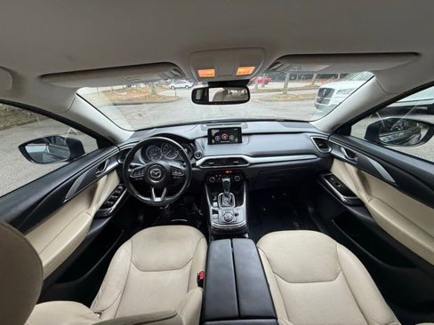 Used 2018 MAZDA CX-9 Touring image 6