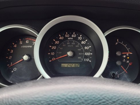 Used 2006 Toyota 4Runner SR5 image 26
