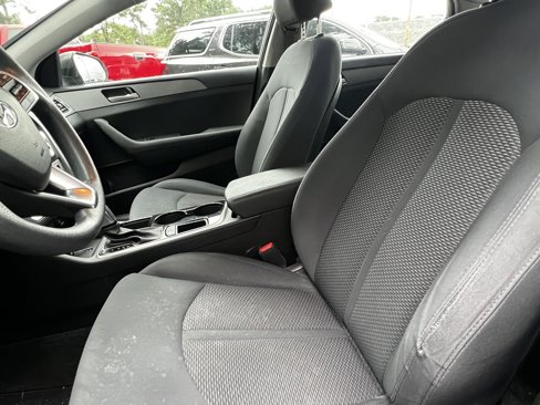 Used 2019 Hyundai Sonata SE image 17