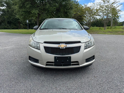 Used 2013 Chevrolet Cruze LS image 3