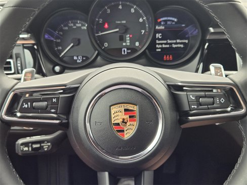 Certified 2024 Porsche Macan Turbo image 19