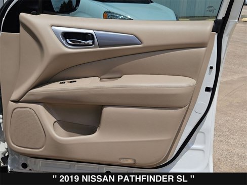 Used 2019 Nissan Pathfinder SL w/ SL Premium Package image 32