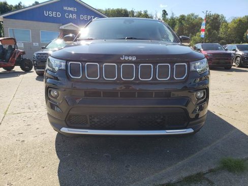 Certified 2022 Jeep Compass Limited image 3