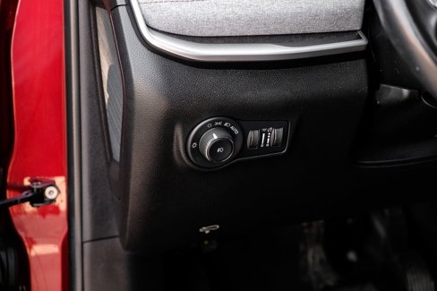 Used 2022 Jeep Compass Latitude image 37