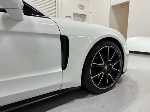 Used 2018 Porsche Panamera image 20