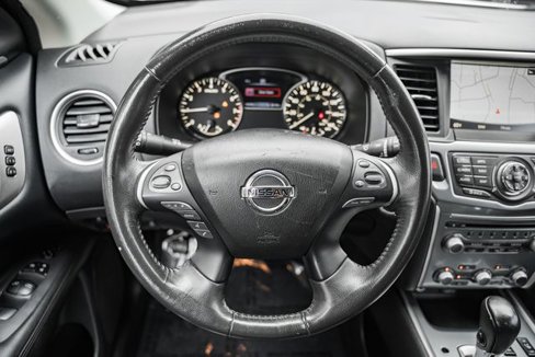 Used 2018 Nissan Pathfinder SL w/ Cargo Package image 32
