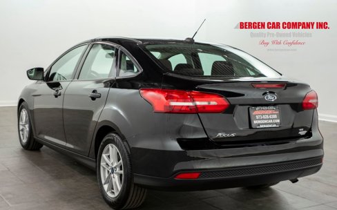 Used 2018 Ford Focus SE image 8