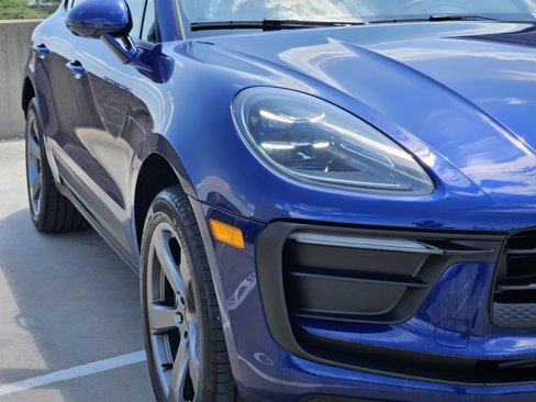 Certified 2024 Porsche Macan image 15