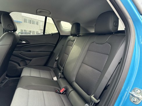 New 2025 Chevrolet Trax LT w/ Driver Confidence Package image 21
