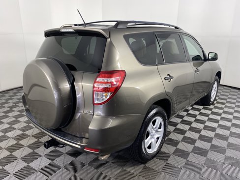 Used 2012 Toyota RAV4 4WD image 3