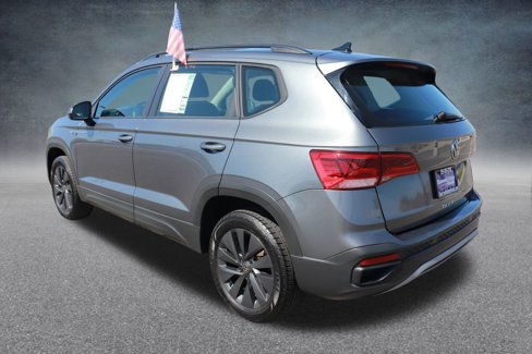 Used 2024 Volkswagen Taos S image 4