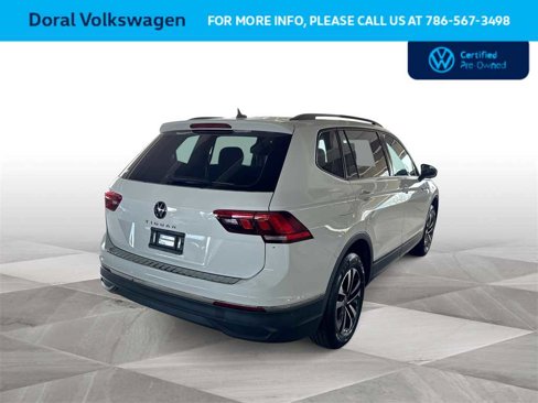 Certified 2022 Volkswagen Tiguan S image 8