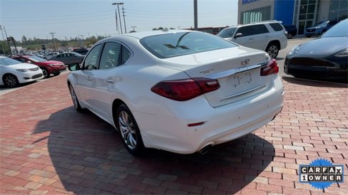 Used 2016 INFINITI Q70 3.7 w/ Technology Package image 8