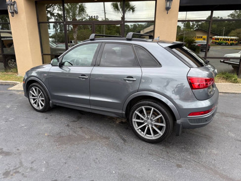 Used 2017 Audi Q3 2.0T Prestige w/ Prestige Package image 3