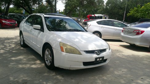 Used 2004 Honda Accord EX image 1