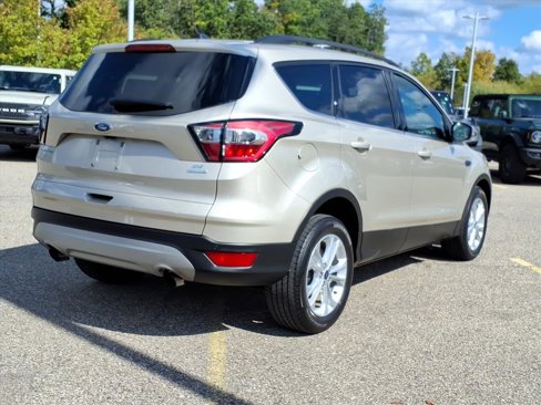 Certified 2017 Ford Escape SE w/ Equipment Group 201A image 7