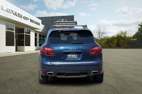 Used 2014 Porsche Cayenne S image 10