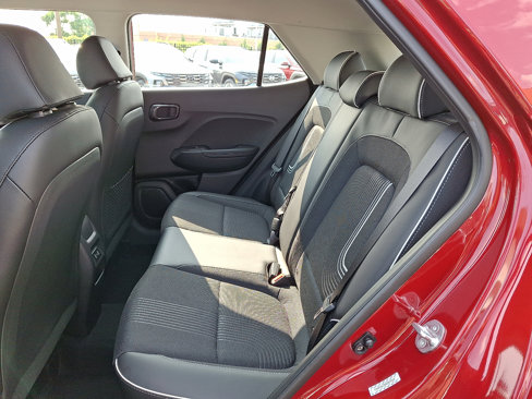 Certified 2024 Hyundai Venue Limited image 10