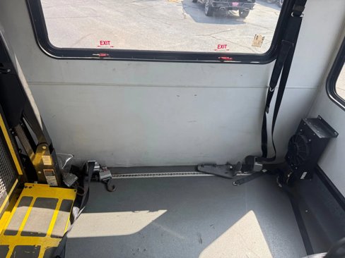 Used 2014 Ford E-450 and Econoline 450 Super Duty w/ Shuttle Bus Prep Package image 19