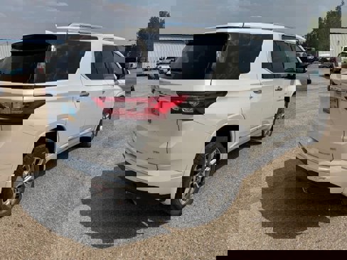 Used 2021 Chevrolet Traverse Premier image 7