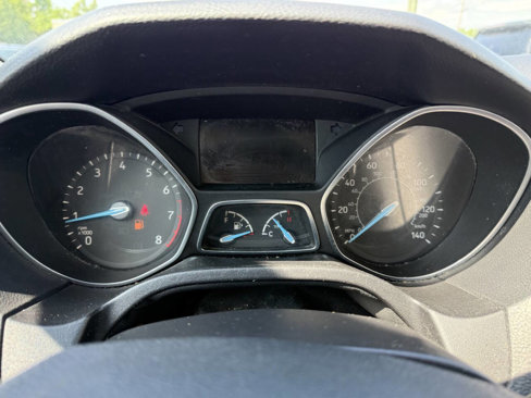 Used 2017 Ford Focus S image 16