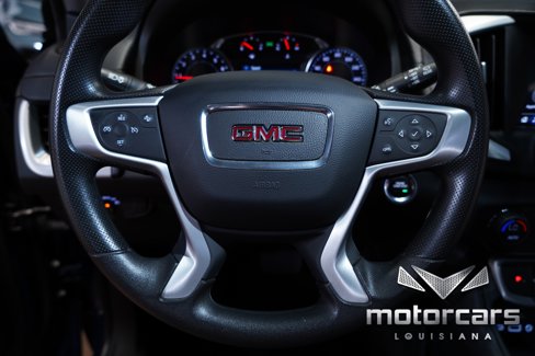 Used 2023 GMC Terrain SLE w/ Driver Convenience Package image 34