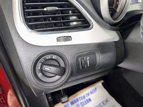 Used 2020 Dodge Journey SE w/ Blacktop Package image 13