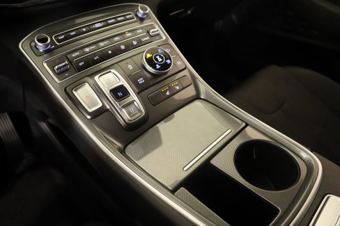 Used 2023 Hyundai Santa Fe SEL image 9