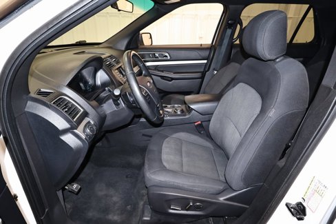 Used 2017 Ford Explorer XLT image 12
