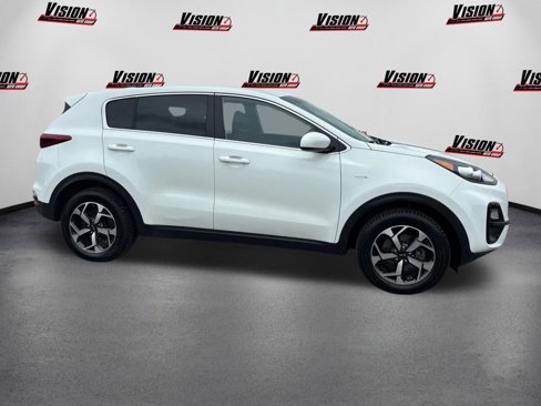 Used 2020 Kia Sportage LX image 4