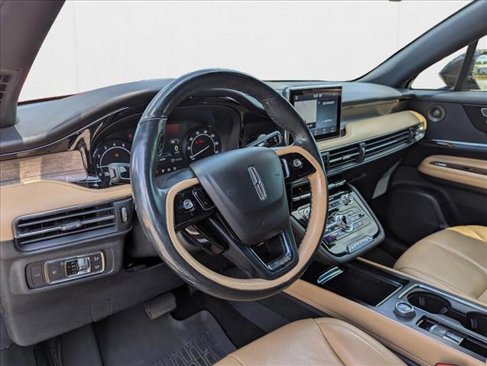 Used 2020 Lincoln Corsair Reserve image 11