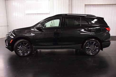 Used 2024 Chevrolet Equinox RS w/ RS Leather Package image 4