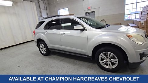 Used 2015 Chevrolet Equinox LT w/ Driver Convenience Package image 2