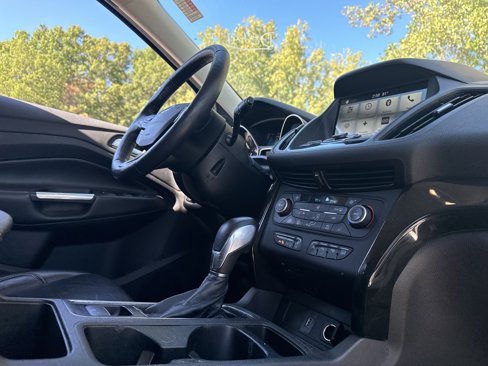 Used 2018 Ford Escape Titanium w/ Ford Safe & Smart Package image 39