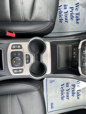 Used 2022 GMC Terrain Denali w/ Black Diamond Edition image 20