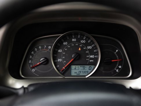 Used 2015 Toyota RAV4 XLE image 17