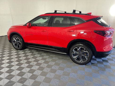 Used 2019 Chevrolet Blazer RS w/ LPO, 'HIT The Road' Package image 11