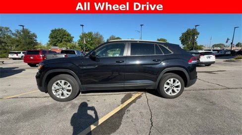 Used 2020 Volkswagen Atlas Cross Sport S image 6