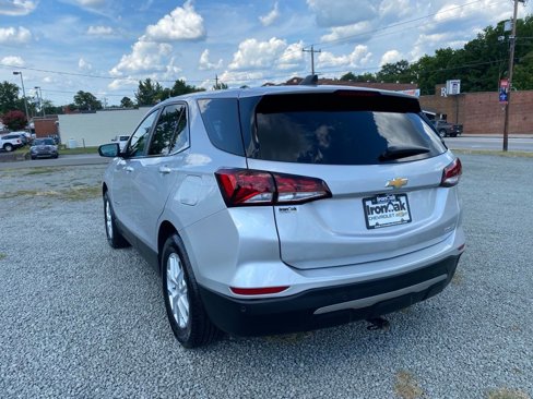Used 2022 Chevrolet Equinox LT image 5