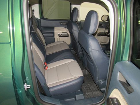 Used 2025 Ford Maverick Lariat image 21