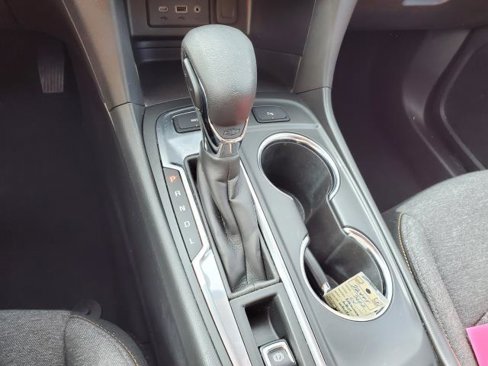 Used 2022 Chevrolet Equinox LT image 24