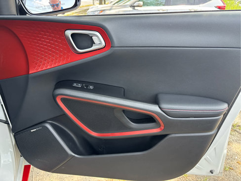 Used 2021 Kia Soul Turbo image 31