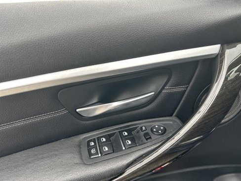 Used 2016 BMW 340i Sedan image 15