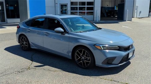 Used 2023 Honda Civic Sport Touring image 2