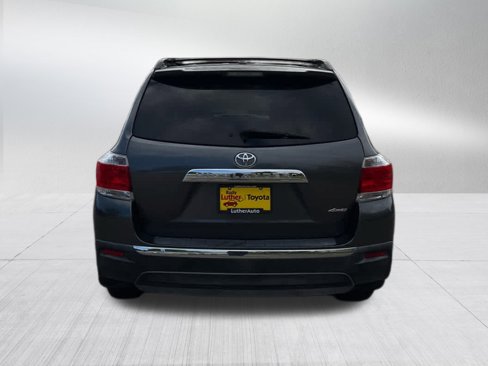 Used 2011 Toyota Highlander SE image 4