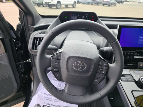 Used 2024 Toyota bZ4X XLE image 12